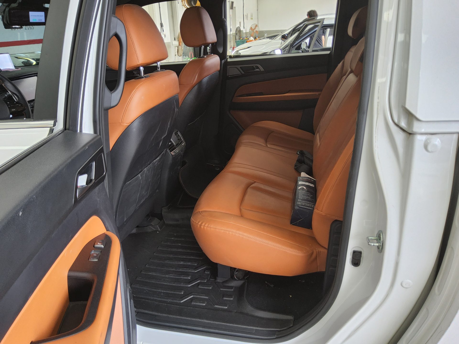 2021 - ssangyong rexton