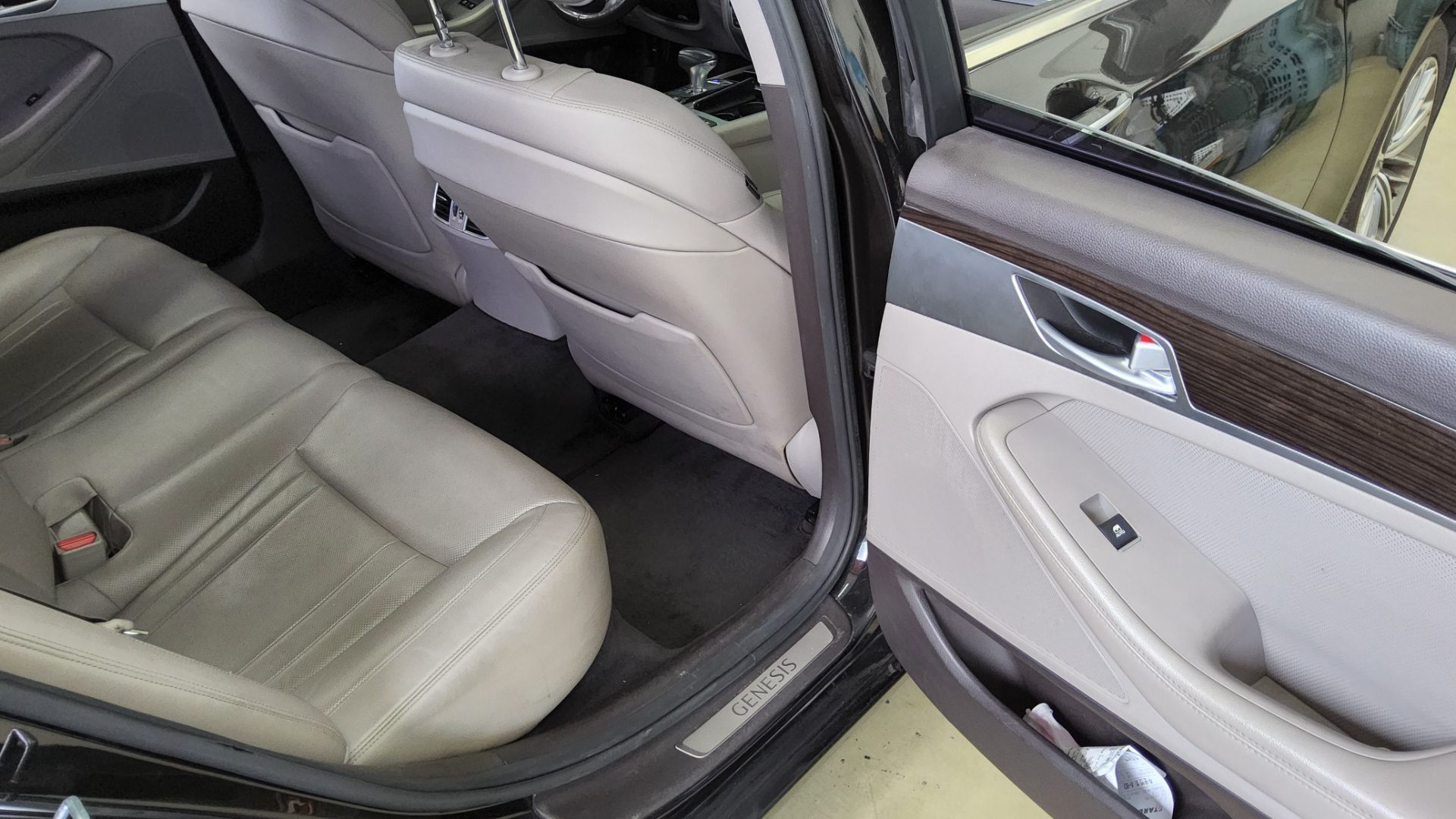 2018 - genesis g80