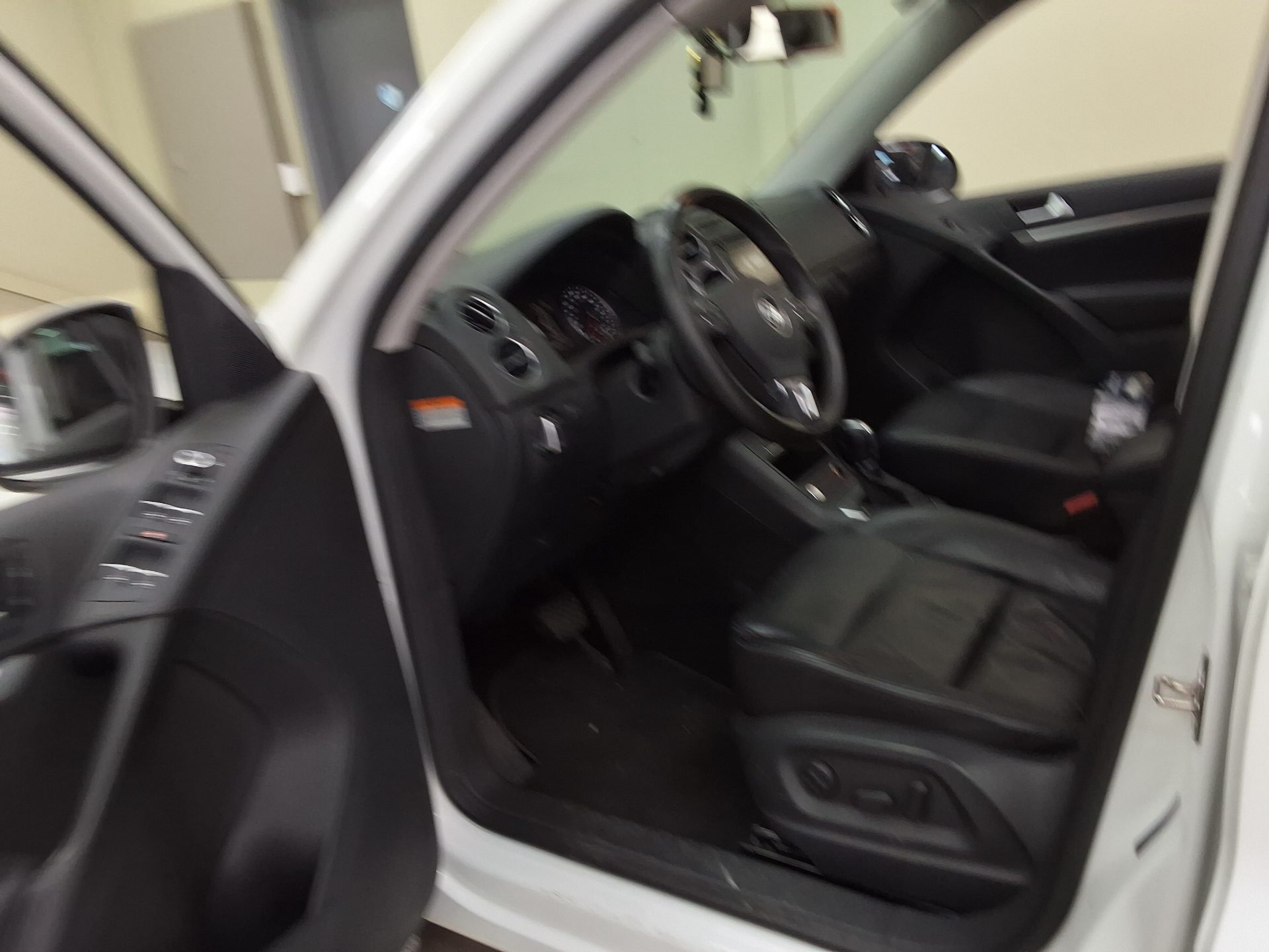2014 - volkswagen tiguan