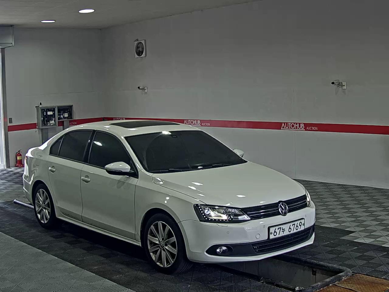 2014 - volkswagen jetta