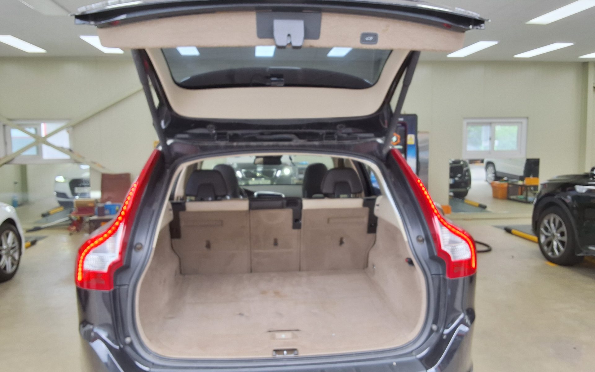 2012 - volvo xc60