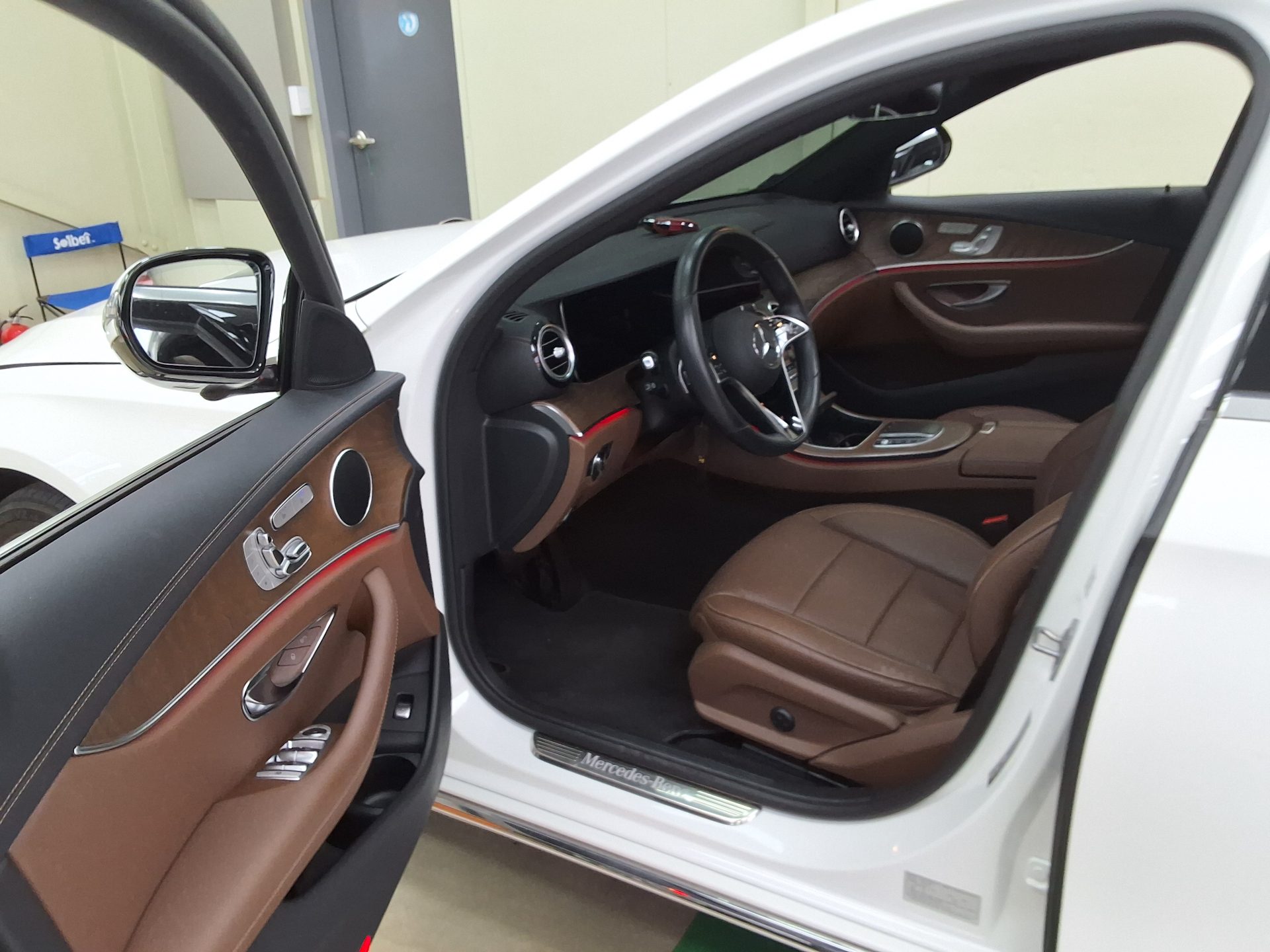 2021 - mercedes-benz e250