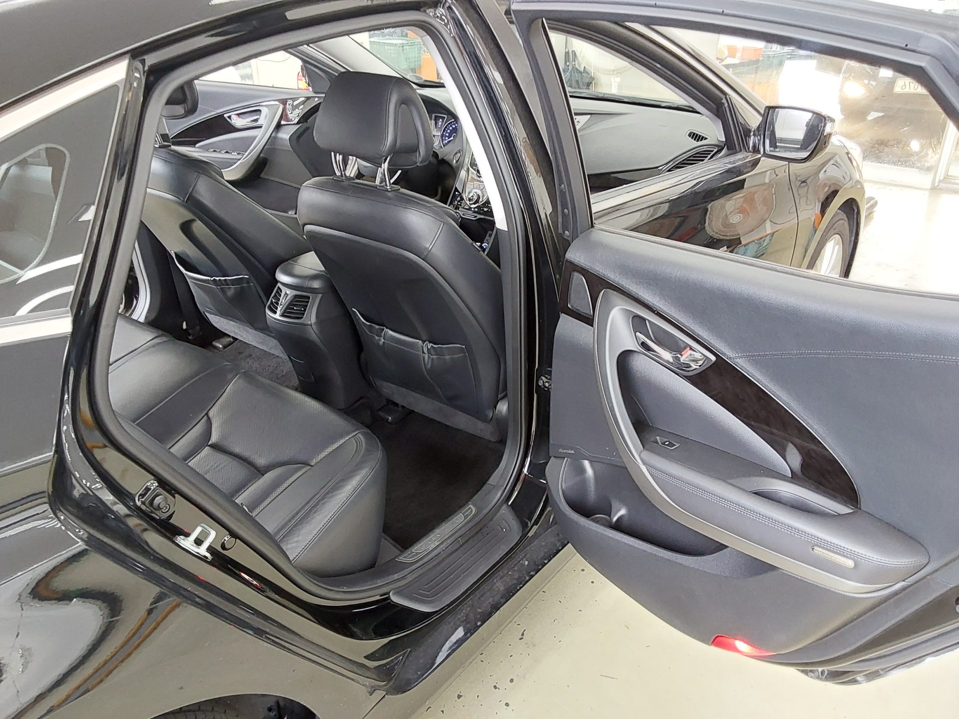 2012 - hyundai grandeur