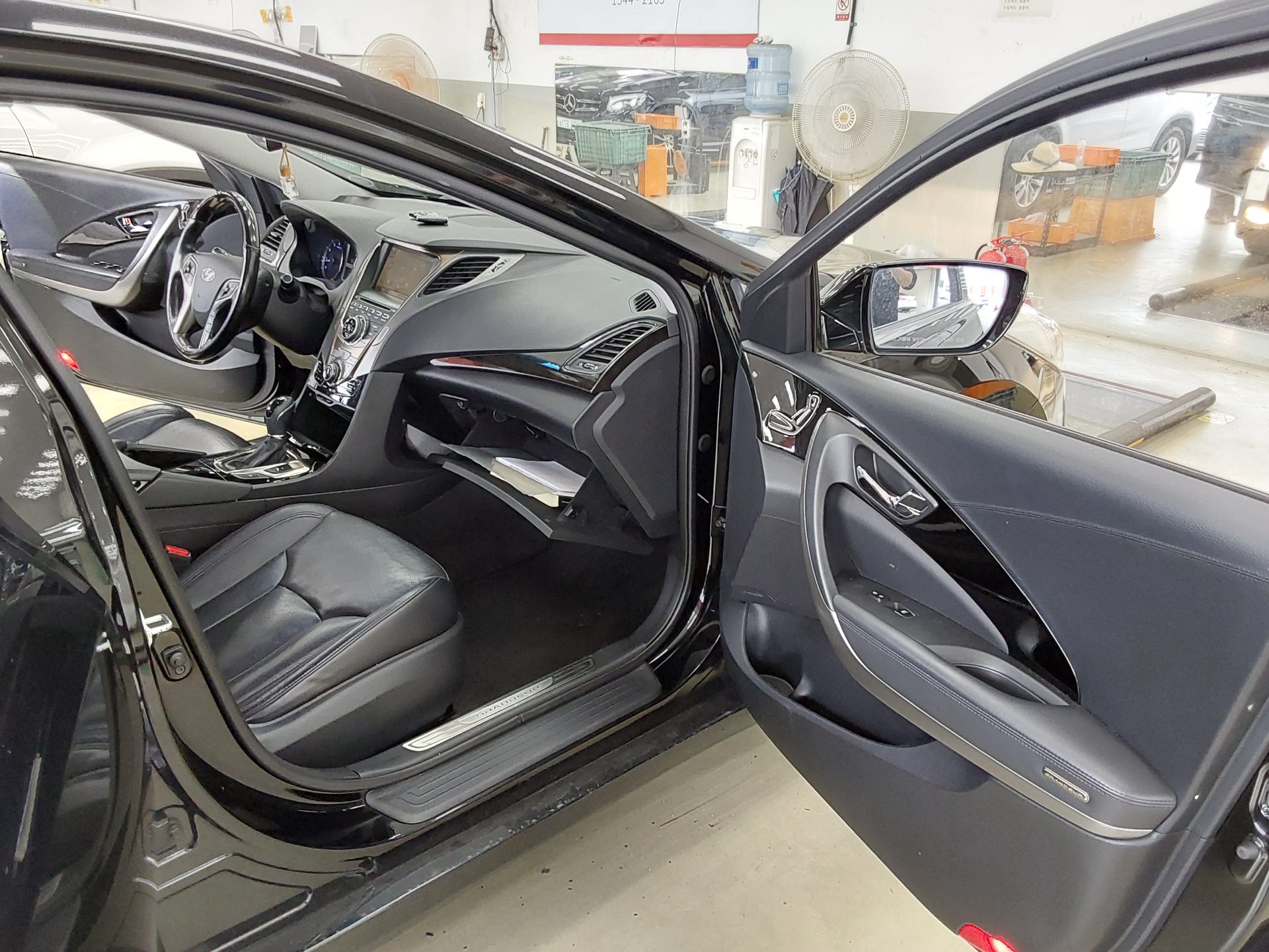 2012 - hyundai grandeur