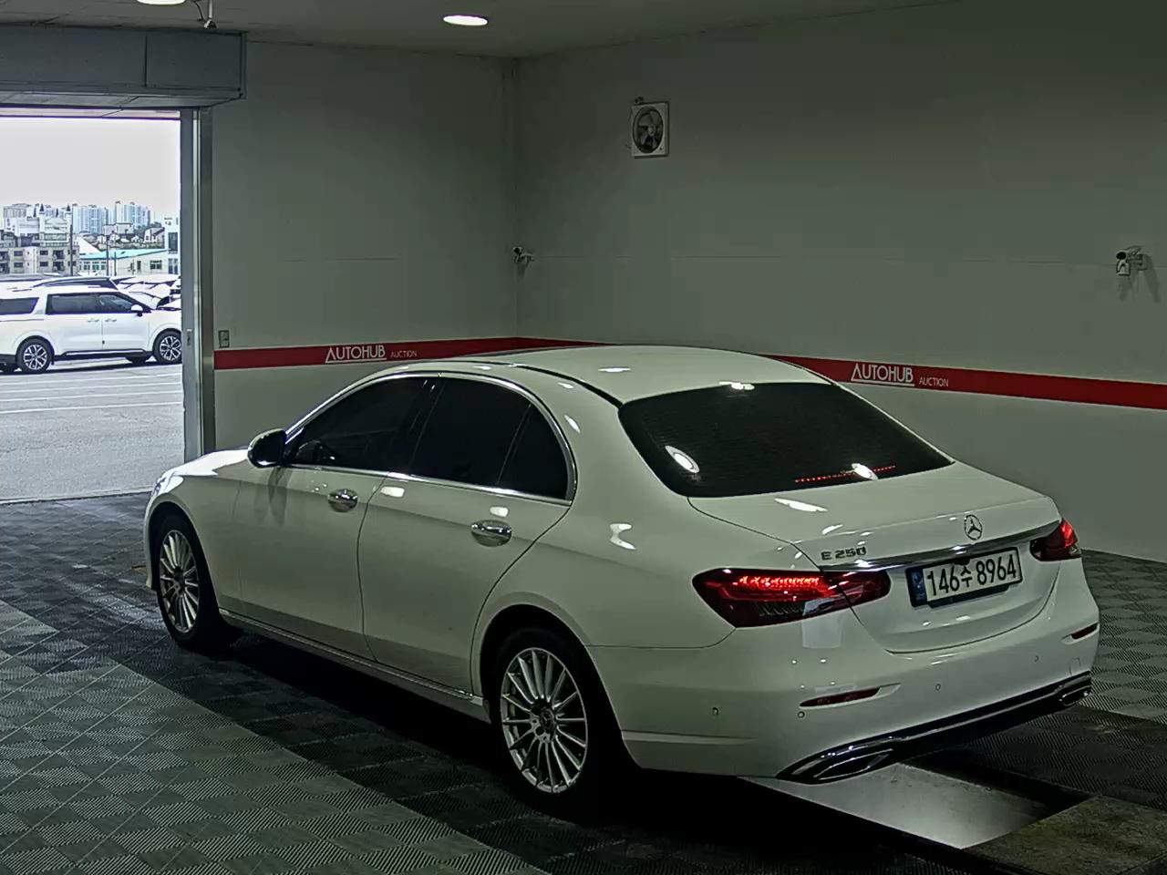 2021 - mercedes-benz e250
