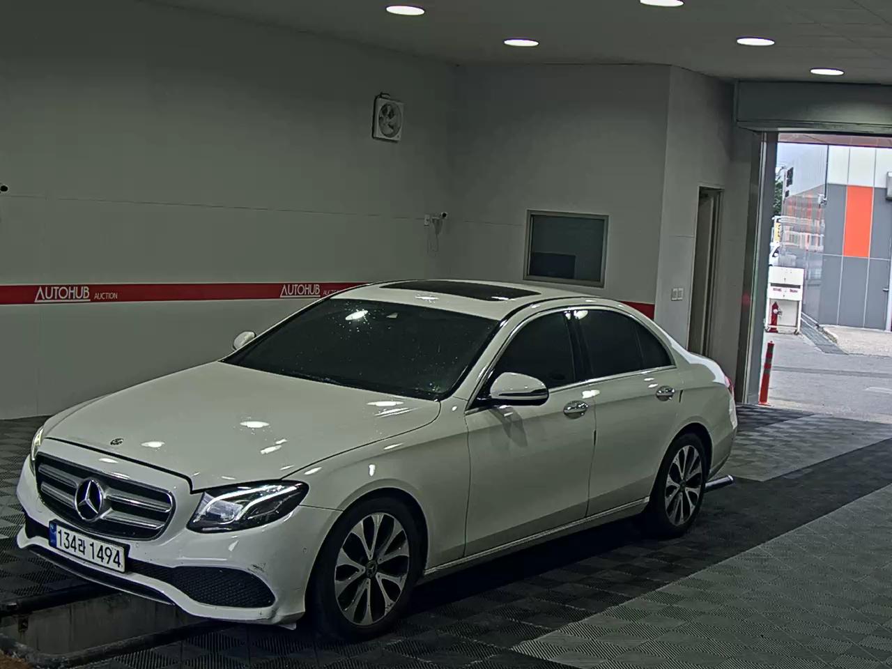 2017 - mercedes-benz e220d