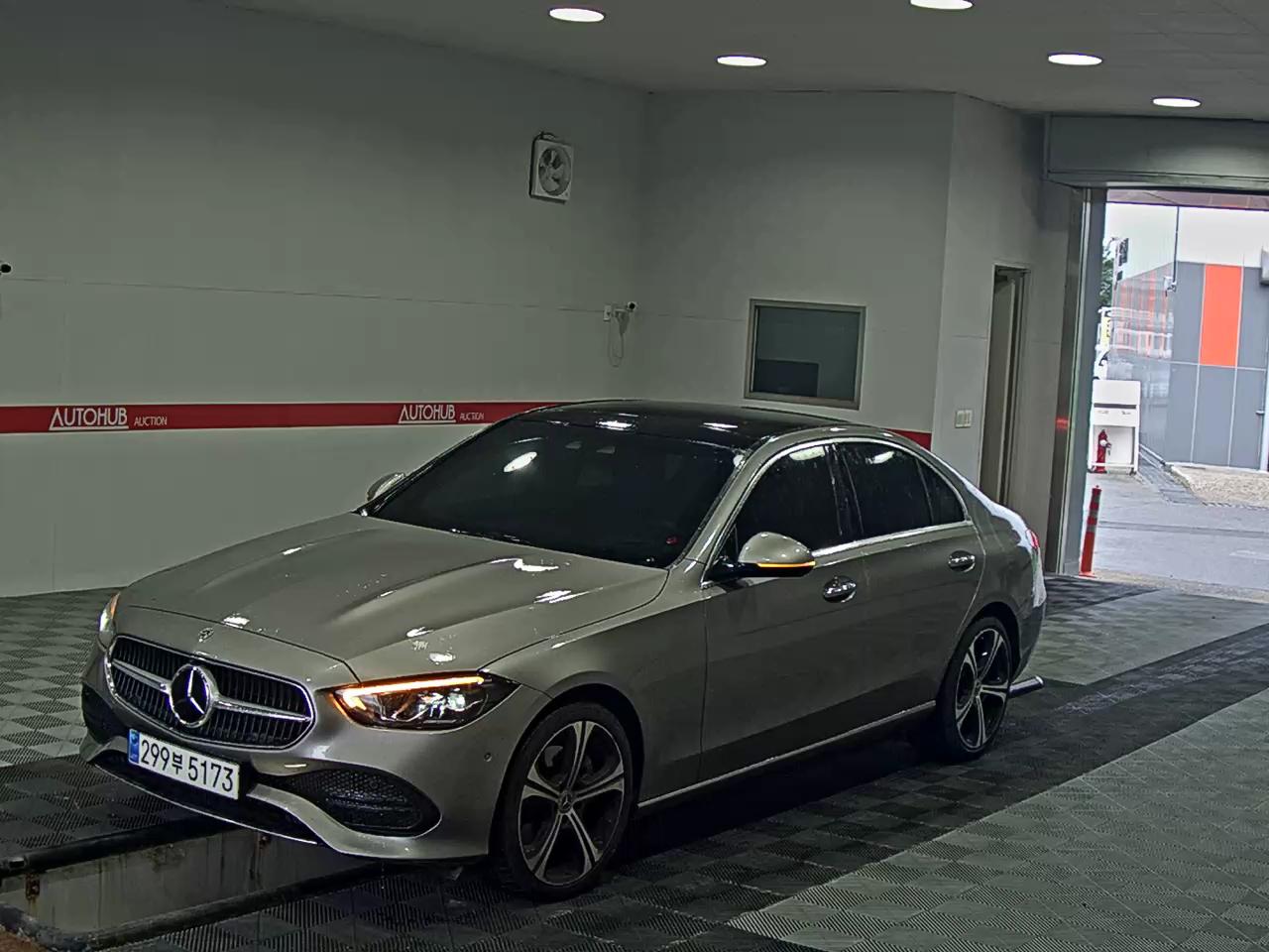2023 - mercedes-benz c300