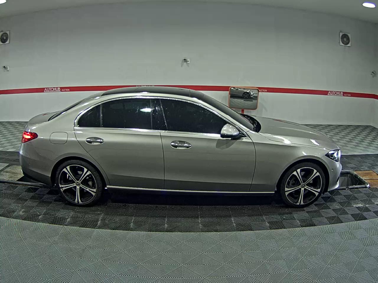2023 - mercedes-benz c300