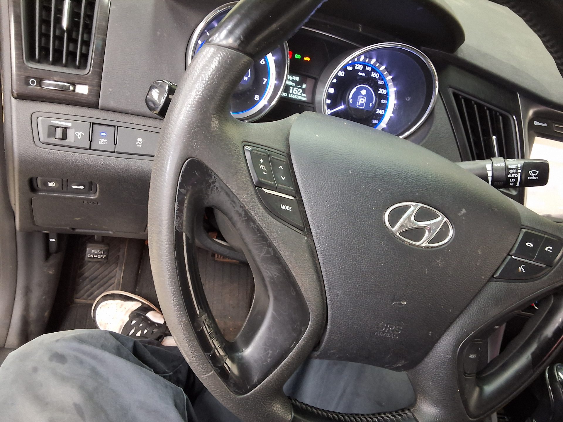 2012 - hyundai sonata