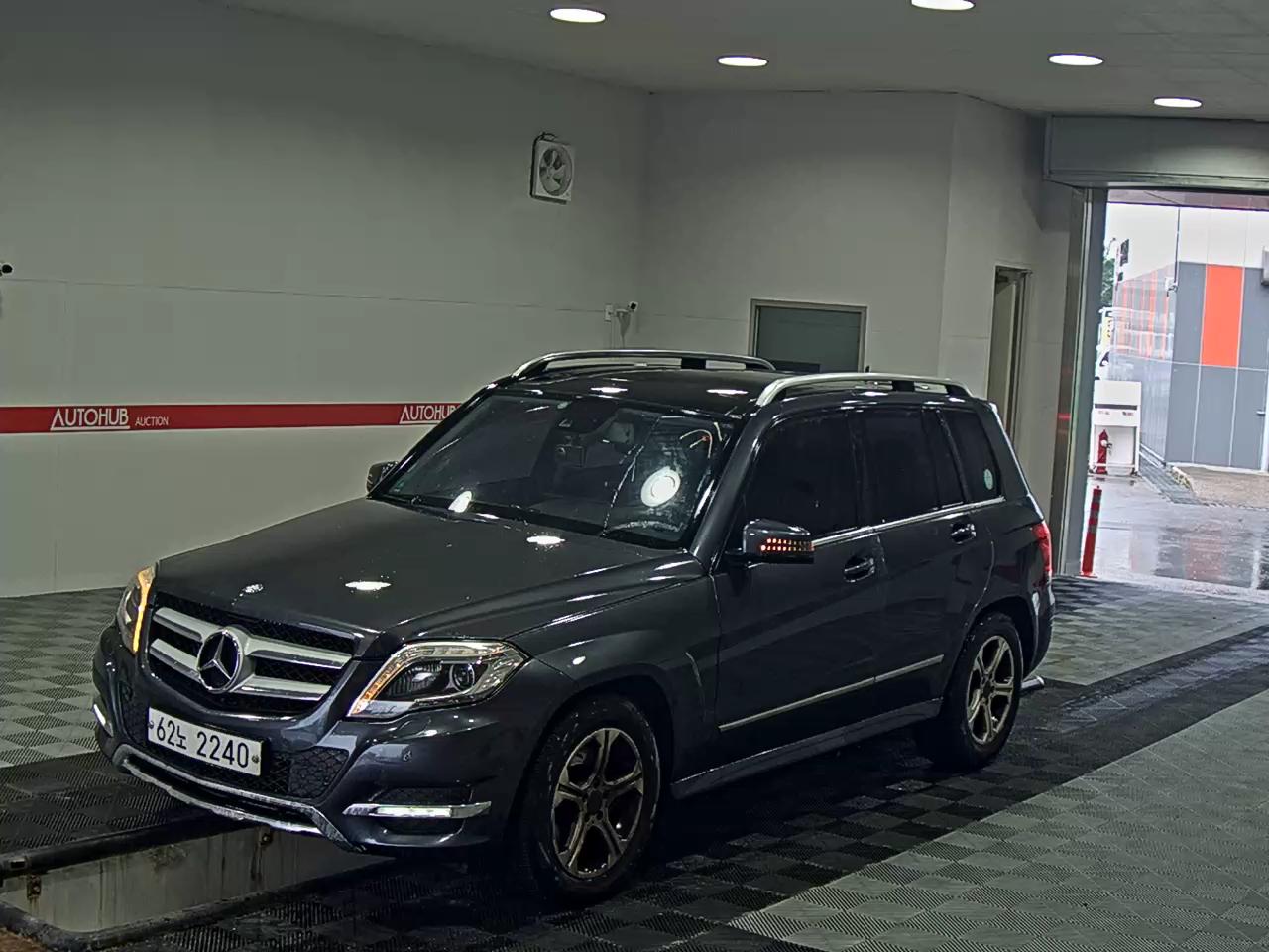 2013 - mercedes-benz glk220