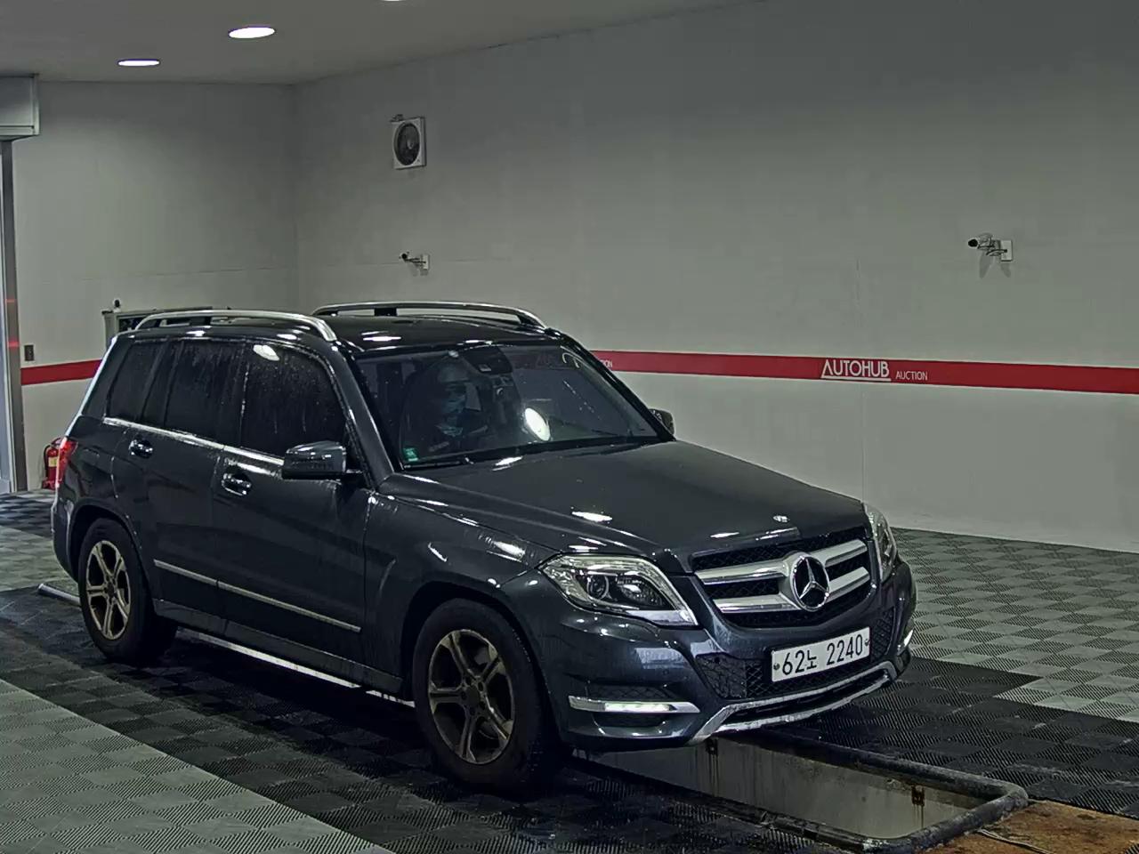 2013 - mercedes-benz glk220