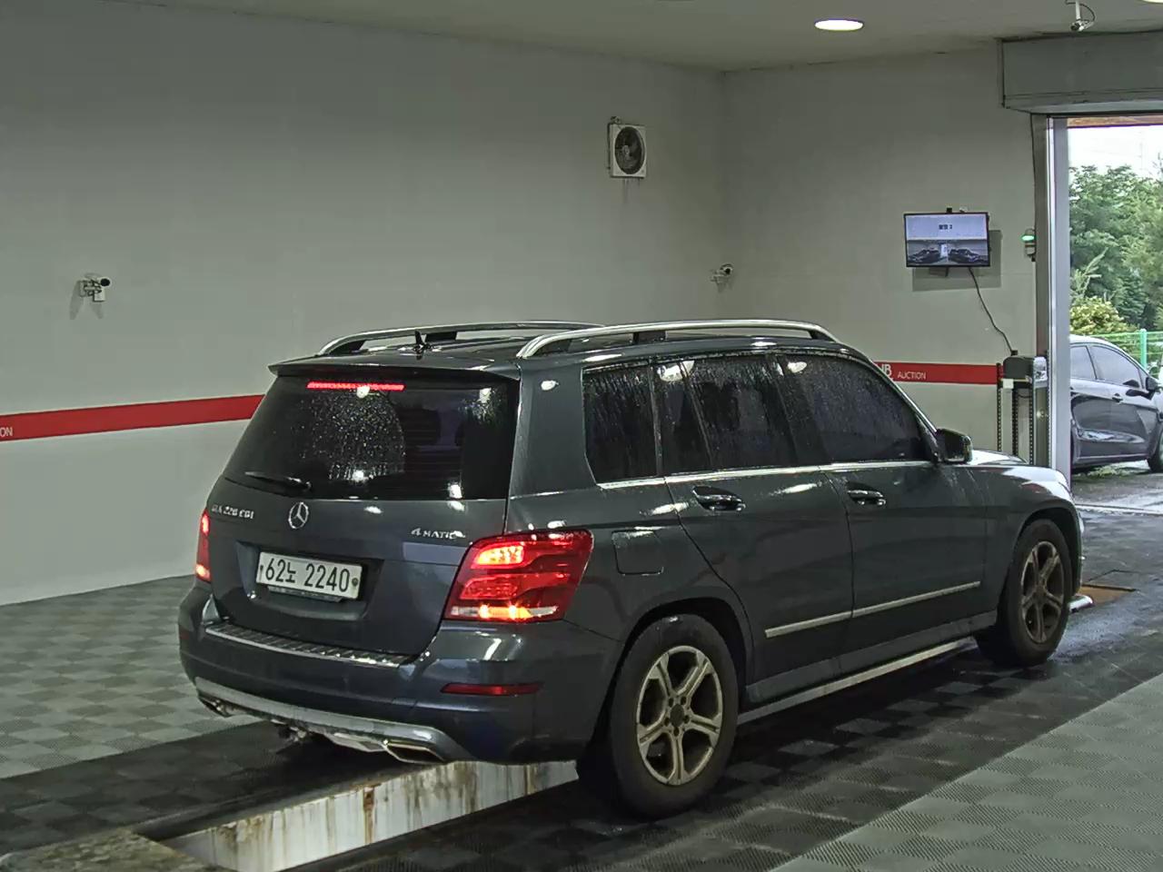 2013 - mercedes-benz glk220