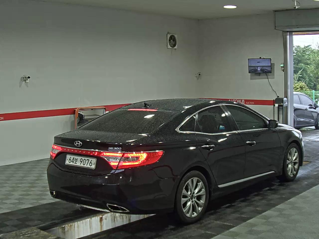 2012 - hyundai grandeur