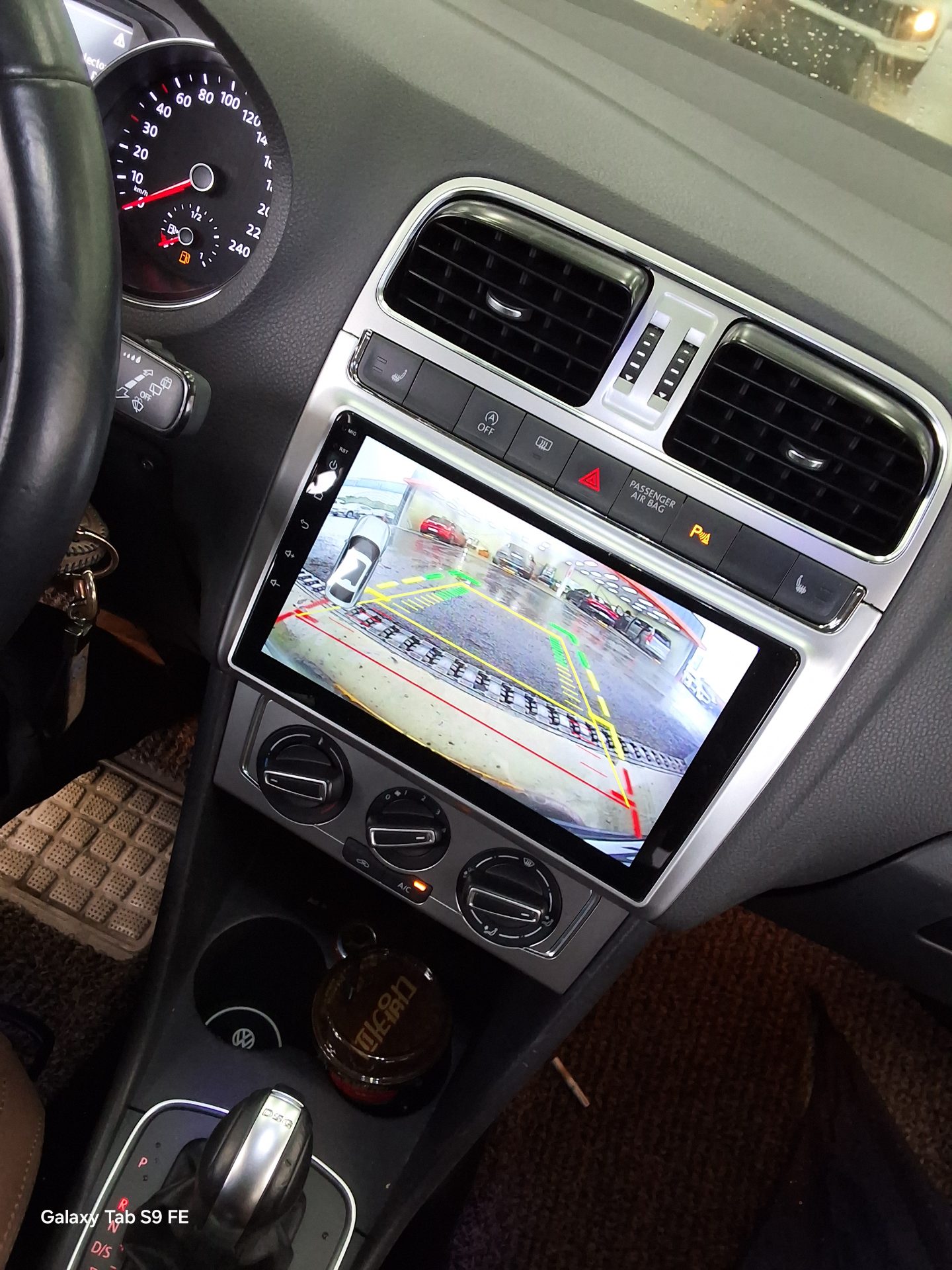 2016 - volkswagen polo