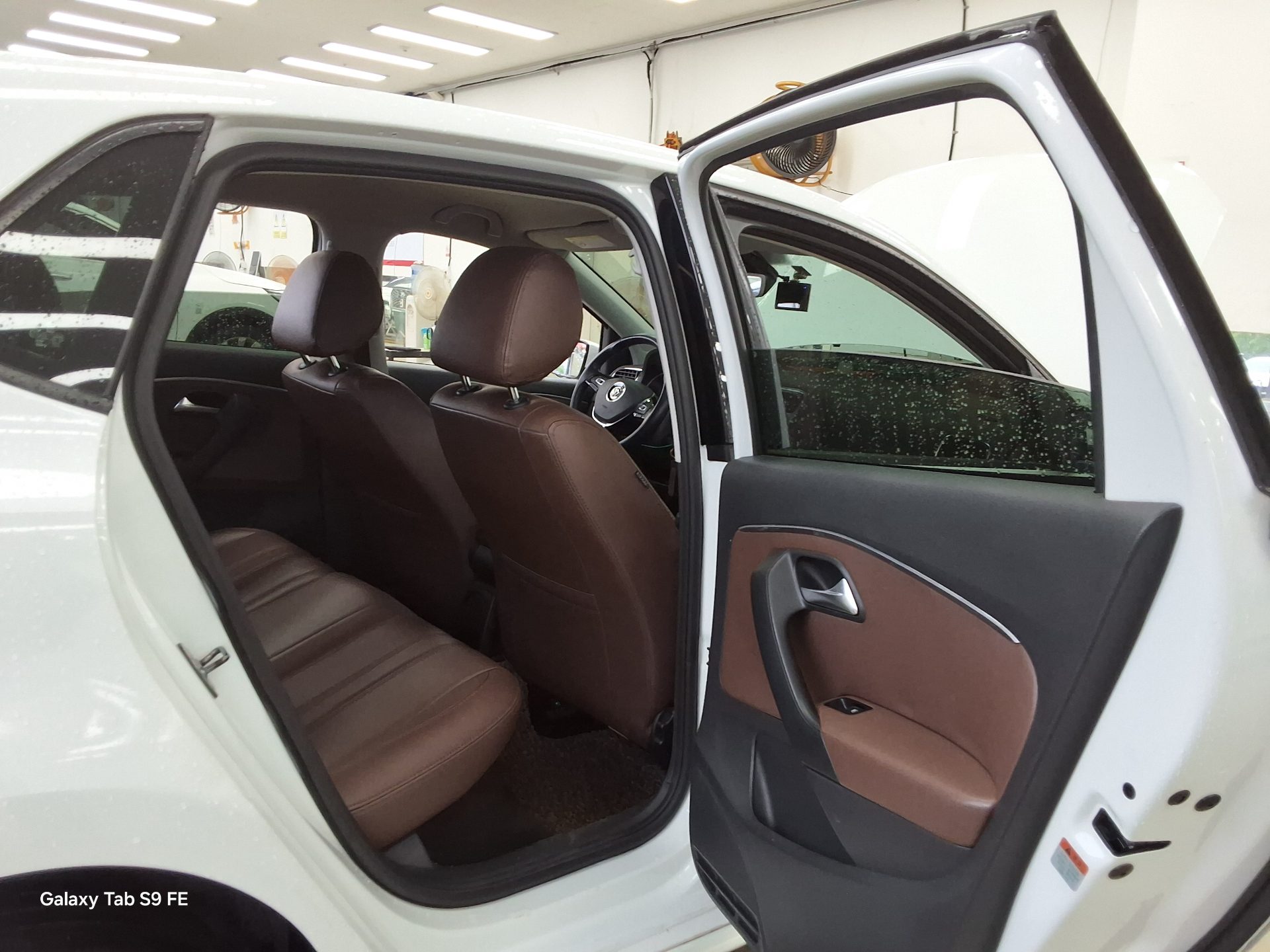 2016 - volkswagen polo