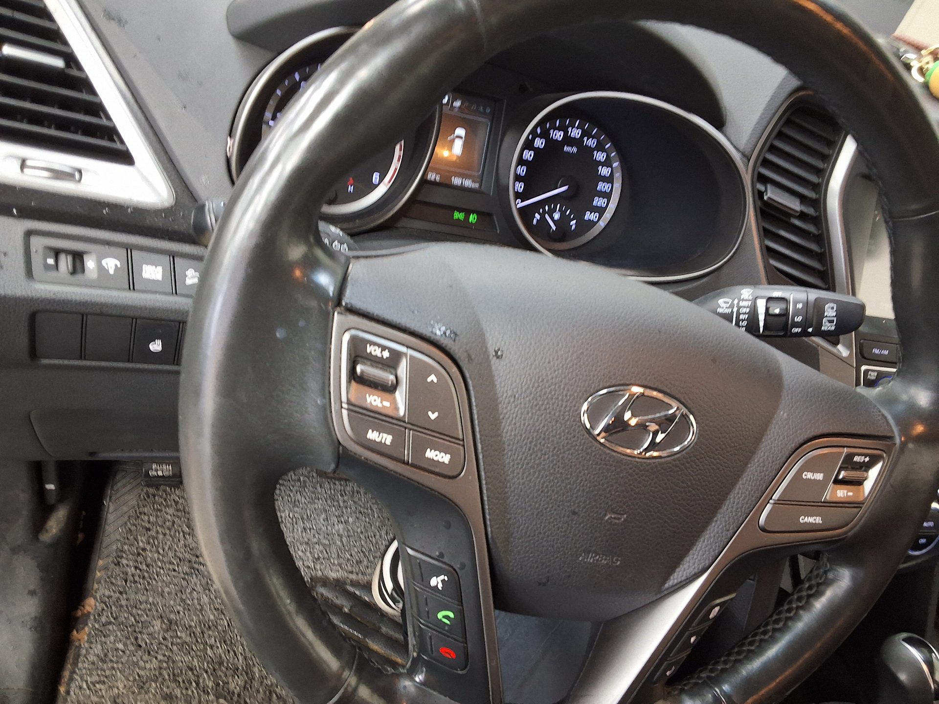 2018 - hyundai santa fe