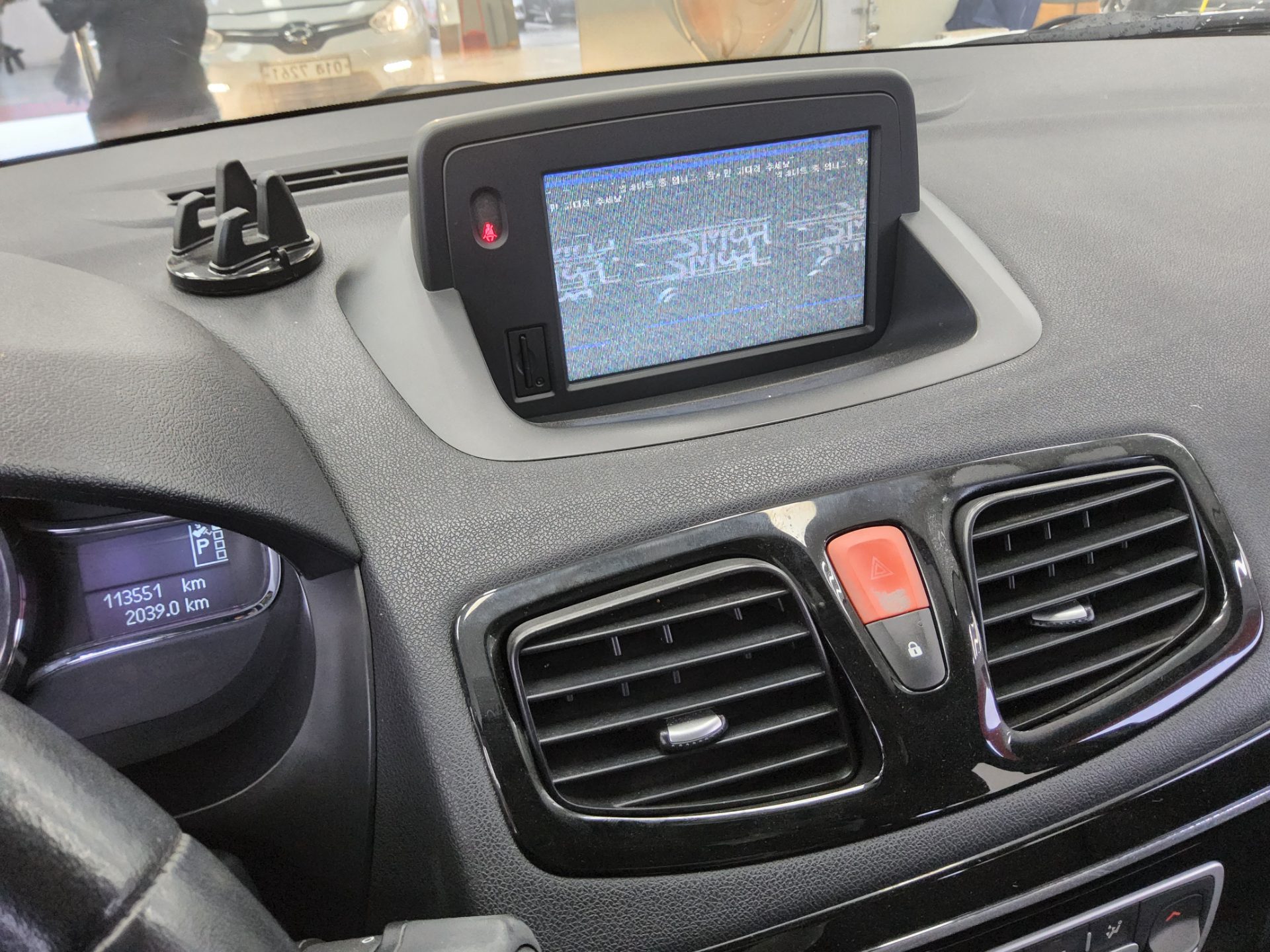 2017 - renault sm3