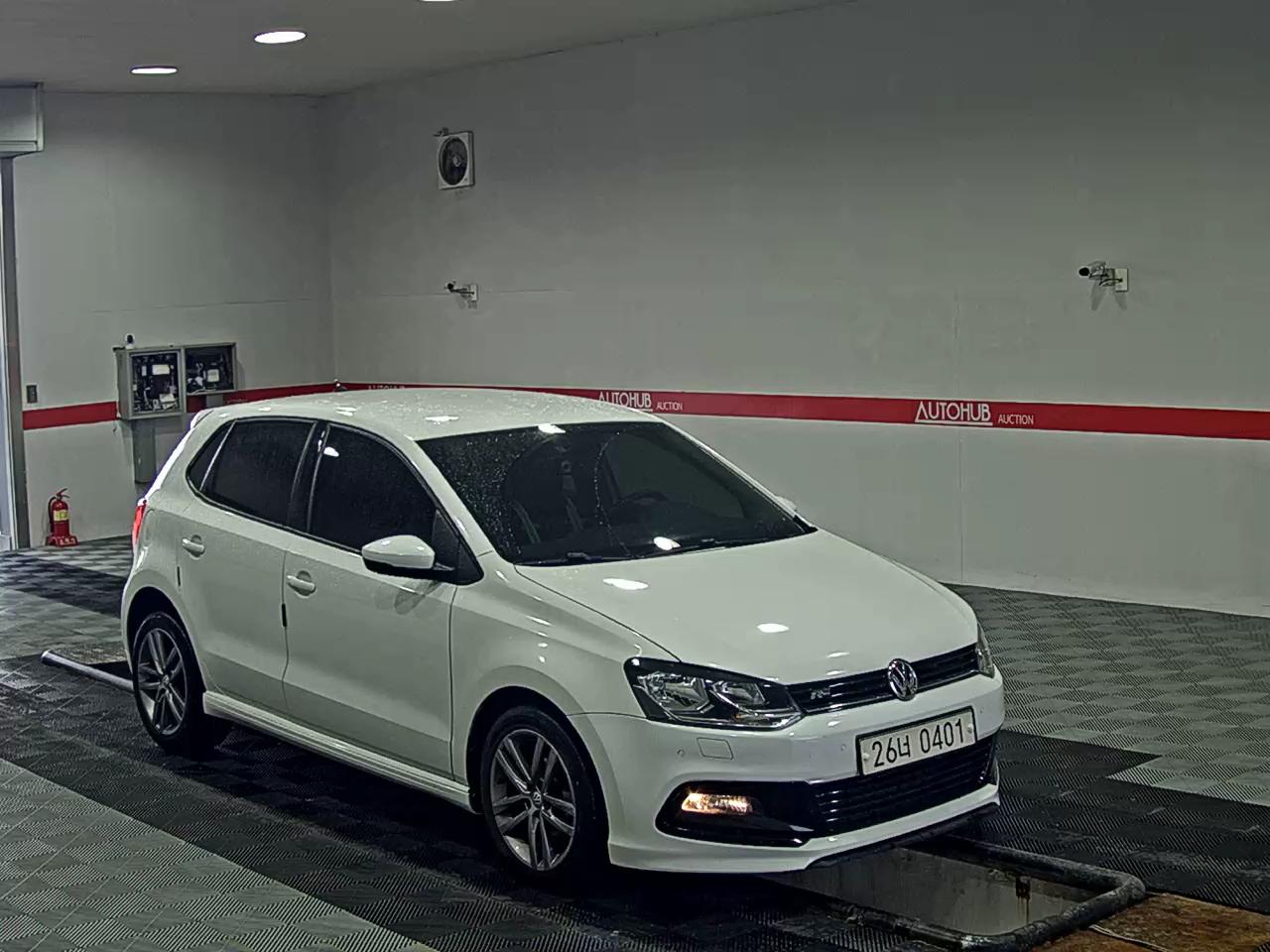 2016 - volkswagen polo