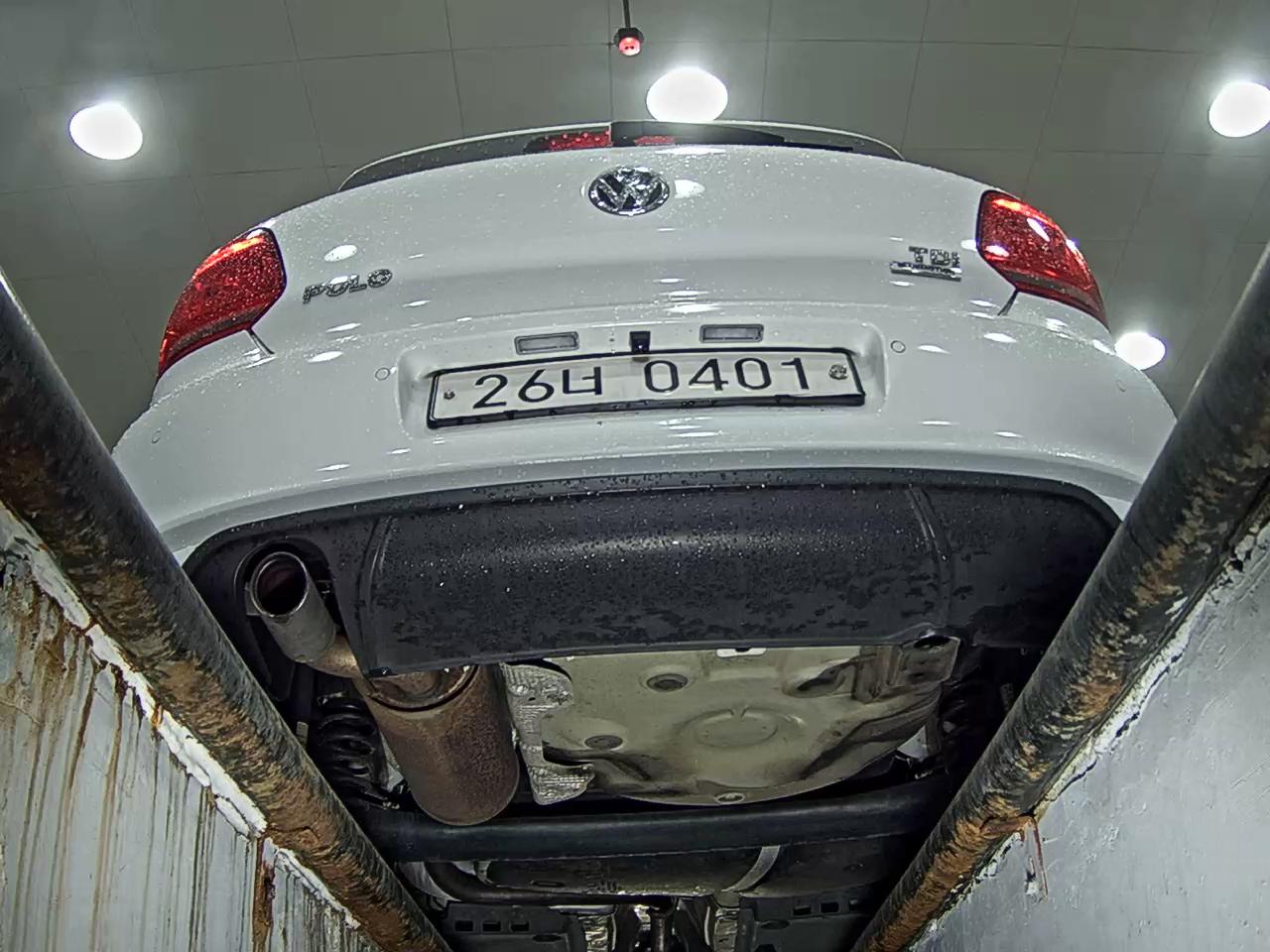 2016 - volkswagen polo