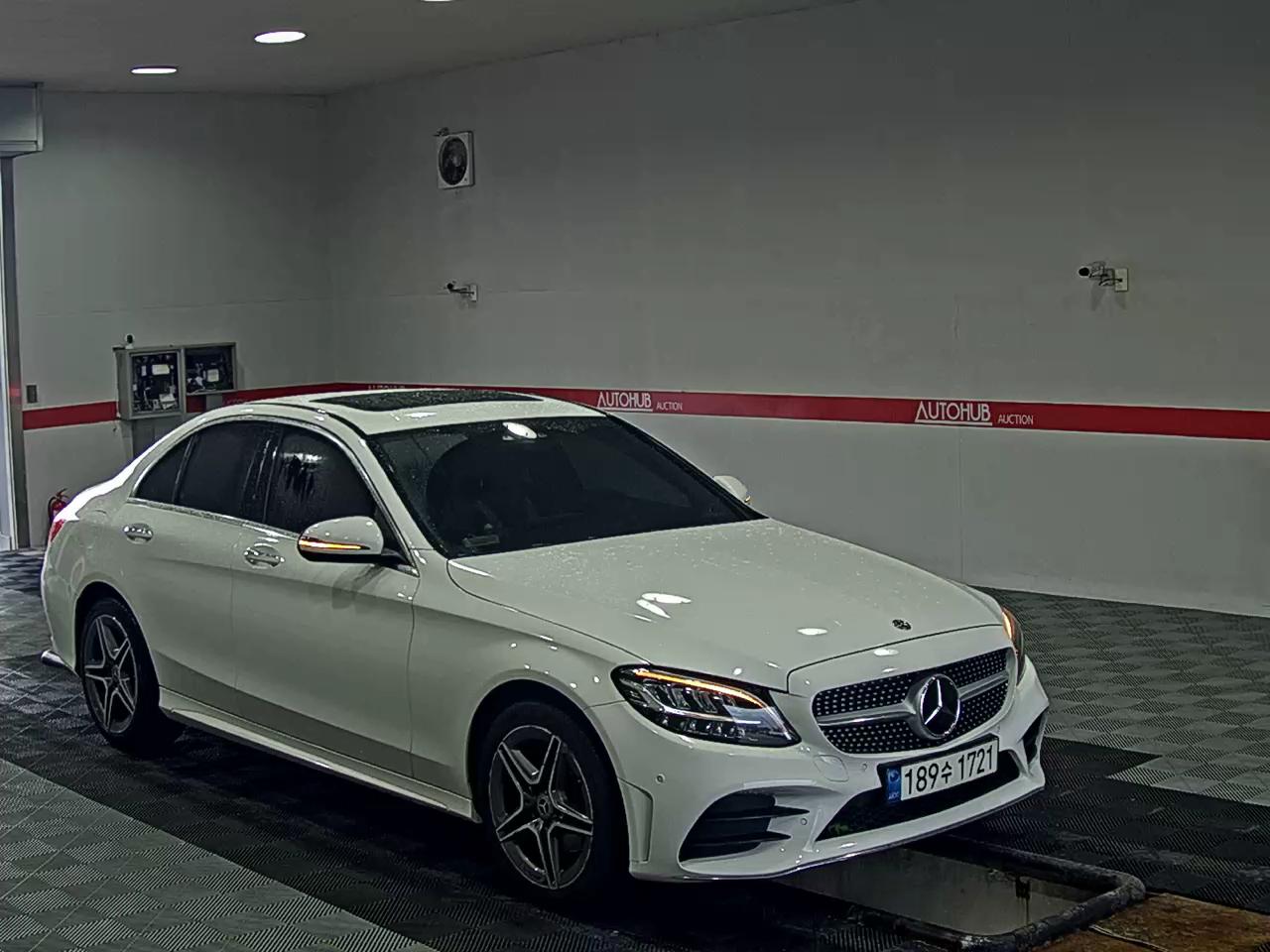2021 - mercedes-benz c200