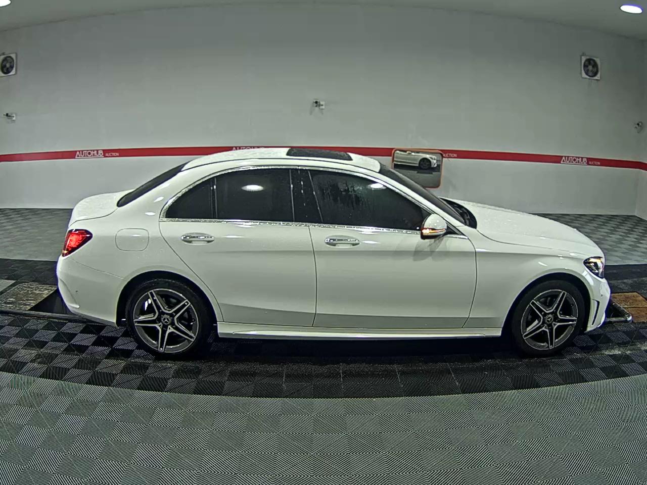 2021 - mercedes-benz c200