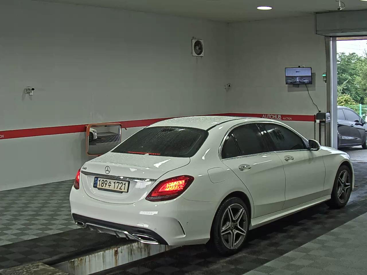 2021 - mercedes-benz c200
