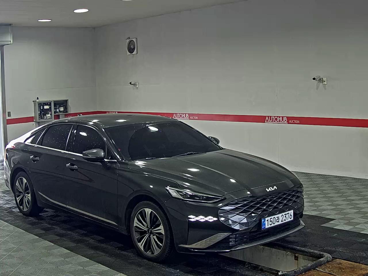 2022 - kia k8