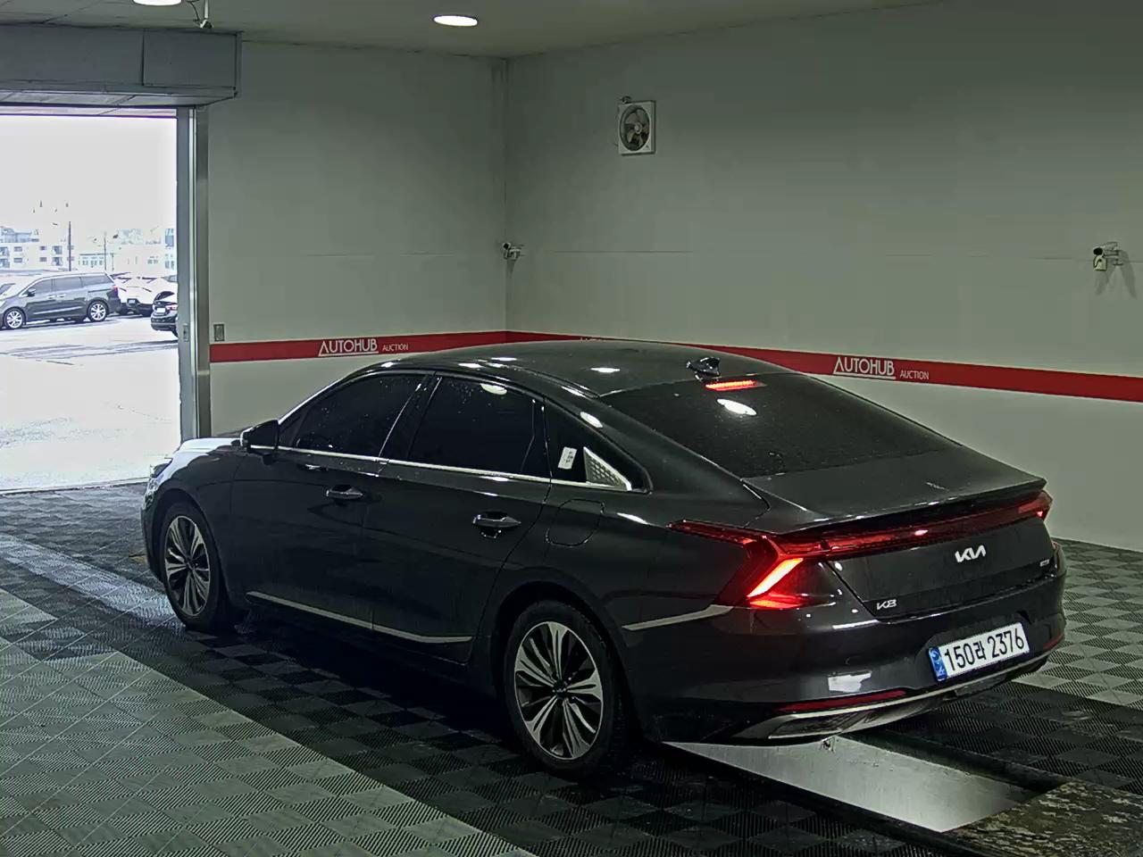 2022 - kia k8