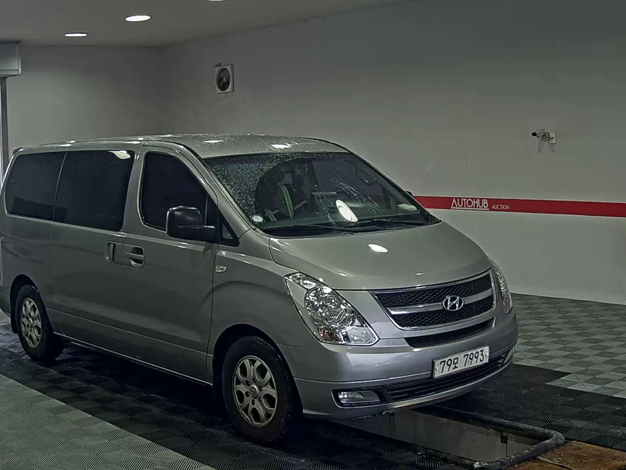 2015 - hyundai grand starex
