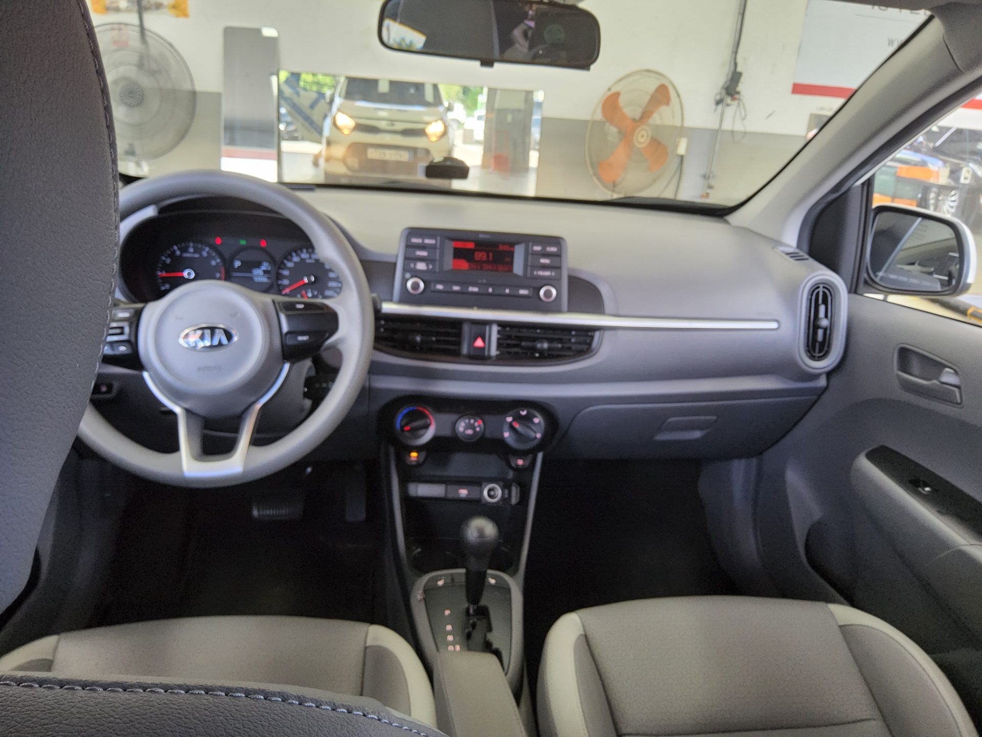 2021 - kia morning