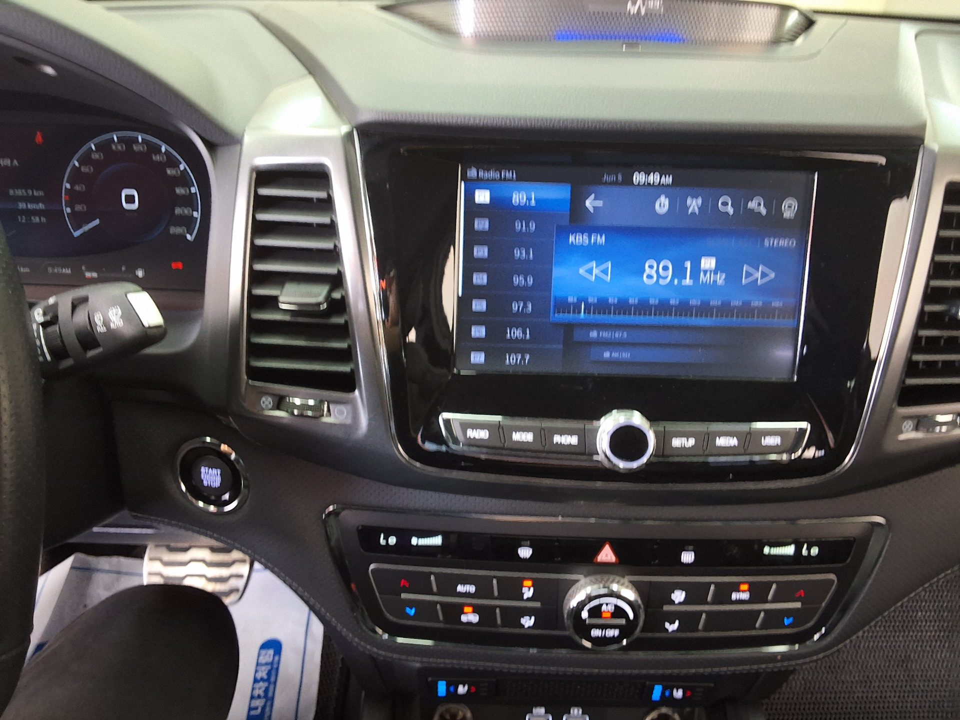 2022 - ssangyong rexton