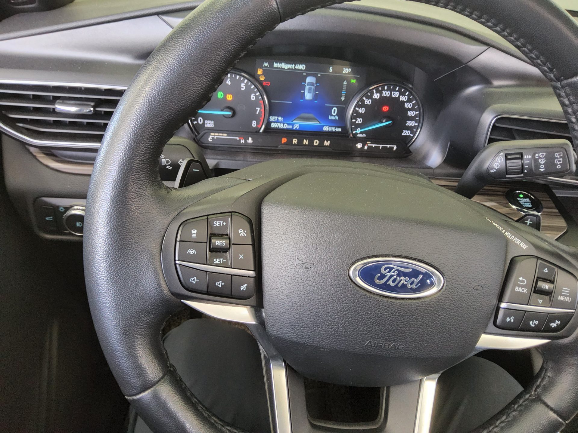 2020 - ford explorer