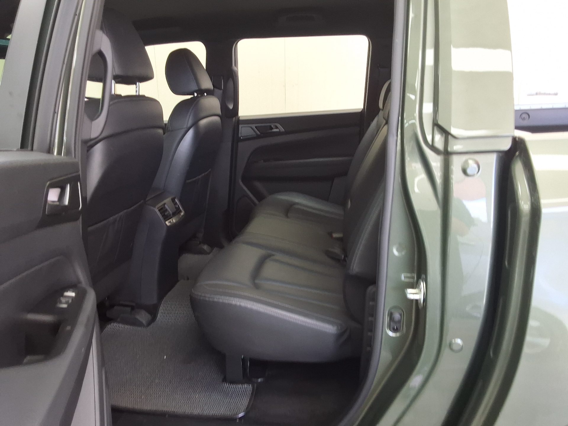 2022 - ssangyong rexton