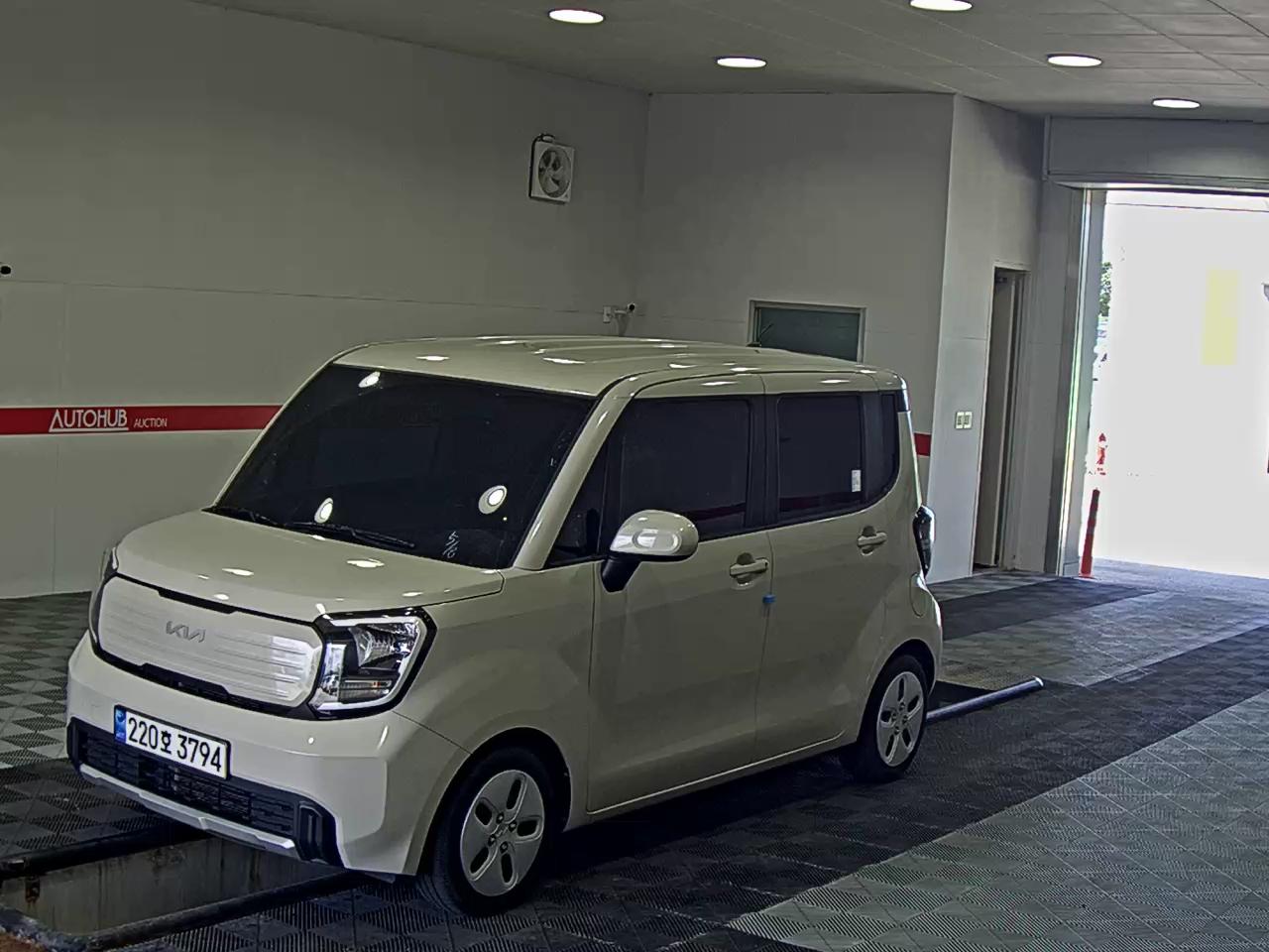 2023 - kia ray