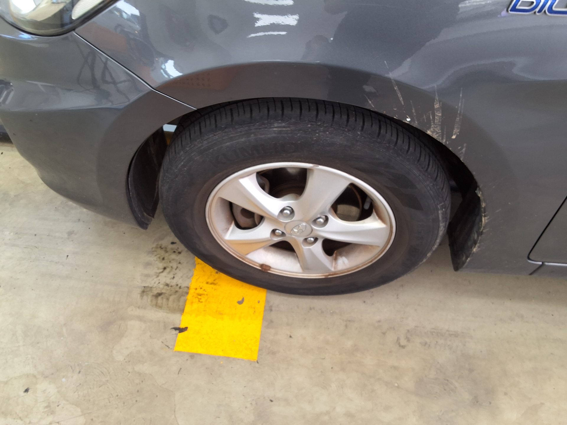 2012 - hyundai accent