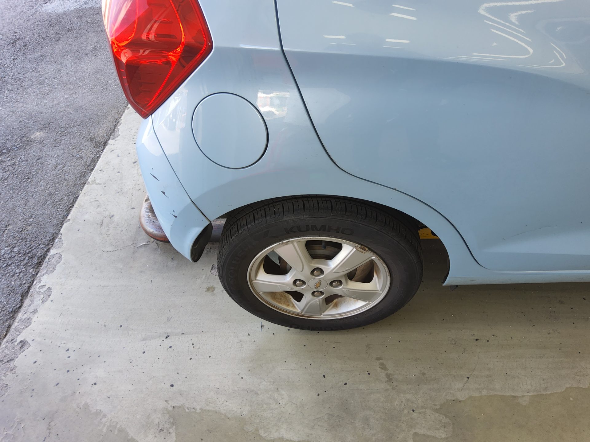 2016 - chevrolet spark