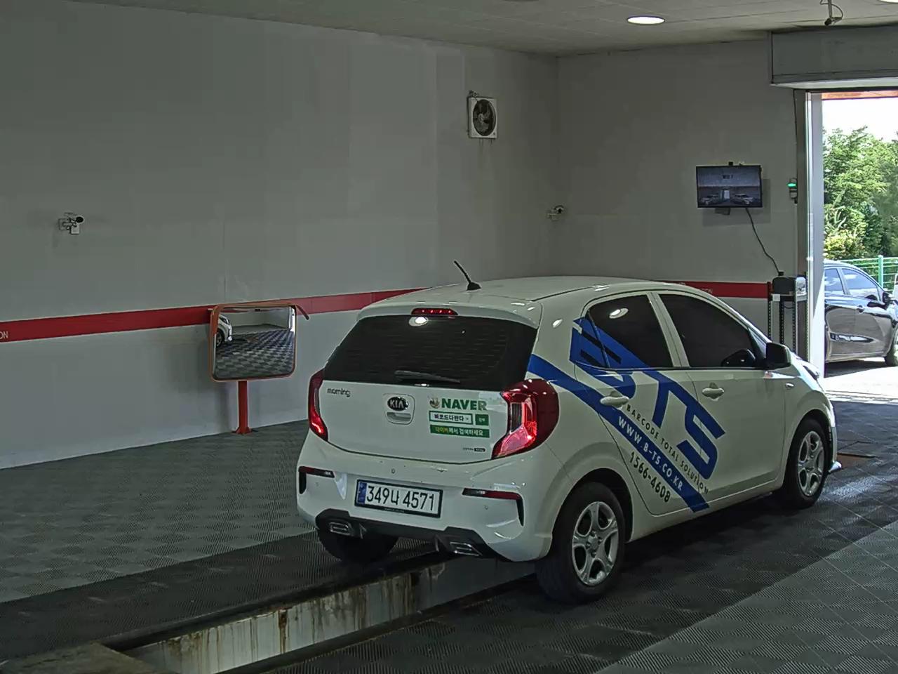 2021 - kia morning