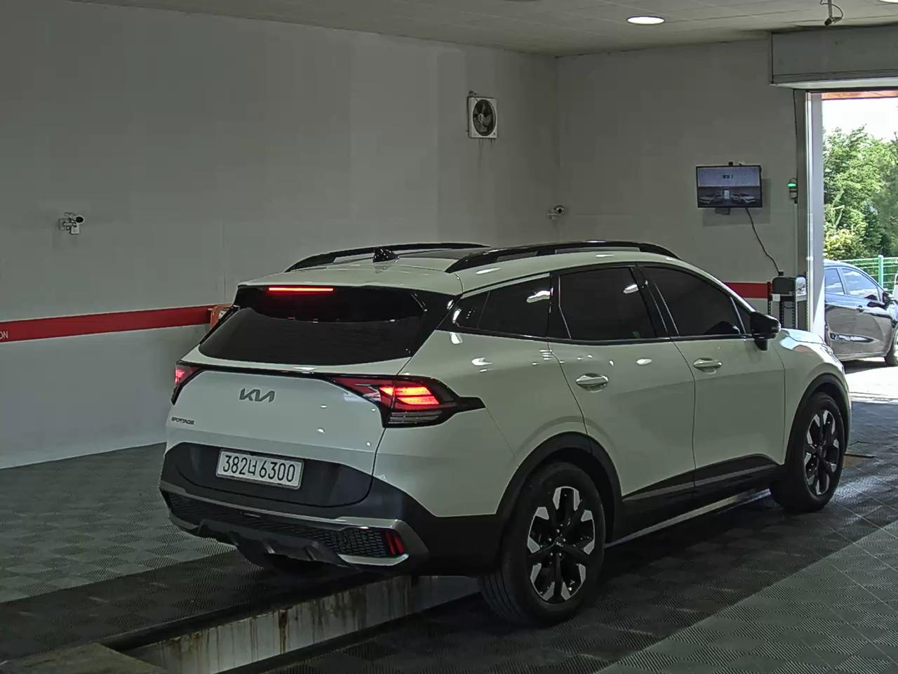 2022 - kia sportage