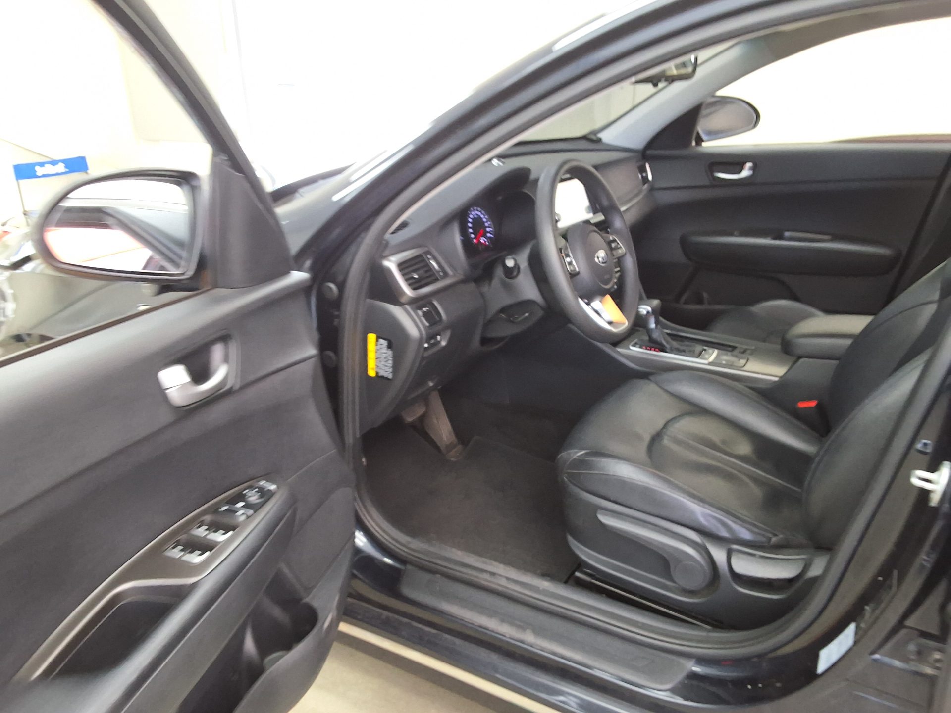 2020 - kia k5