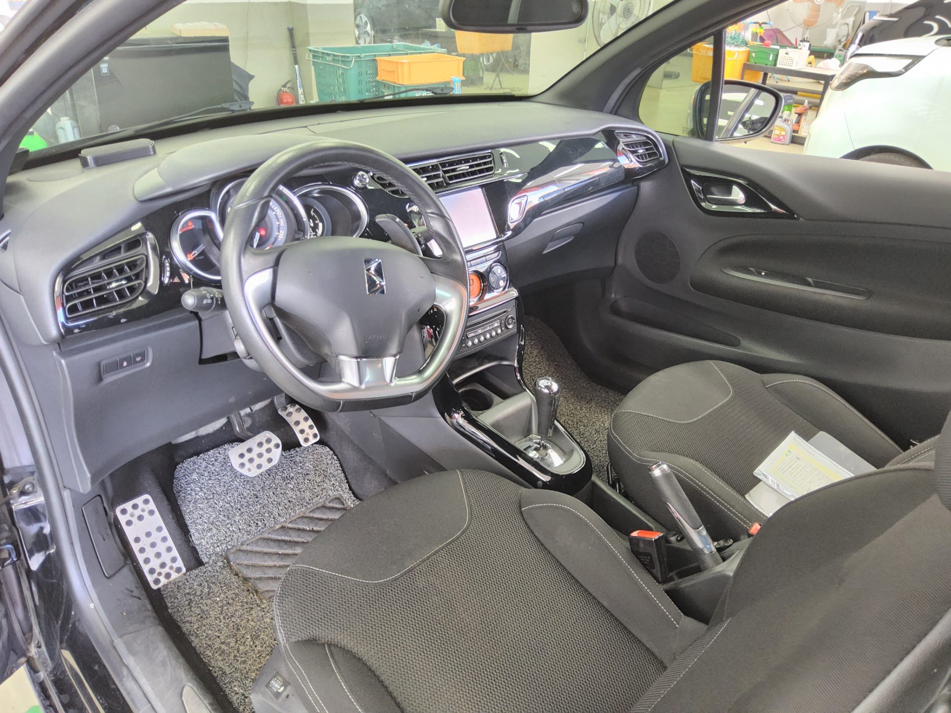 2015 - citroen ds3