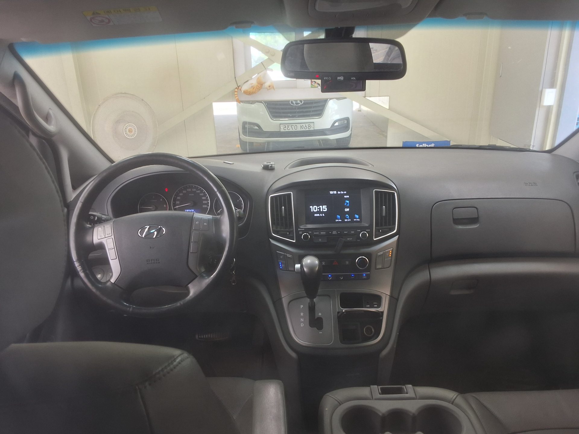 2019 - hyundai grand starex