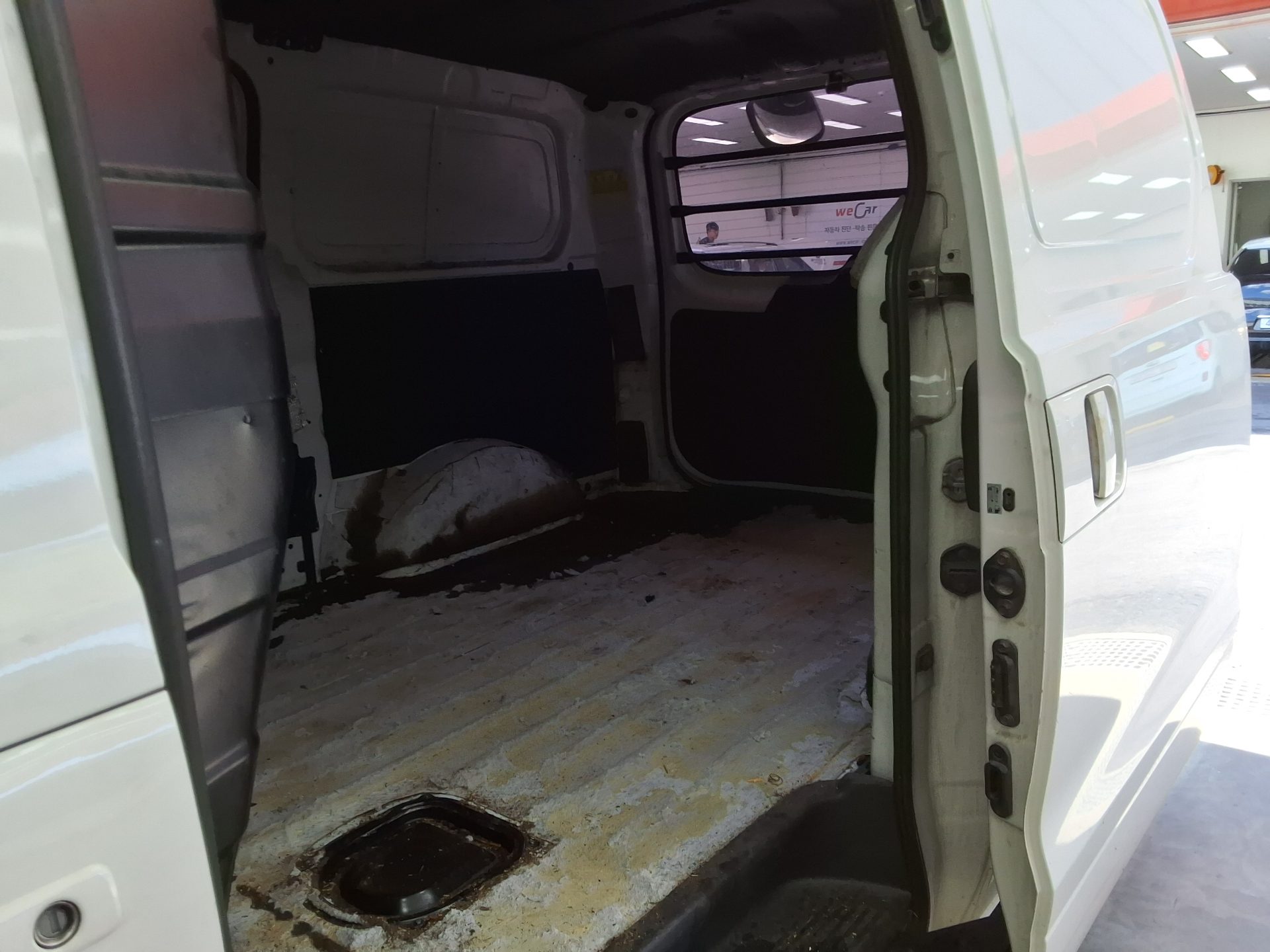 2019 - hyundai grand starex
