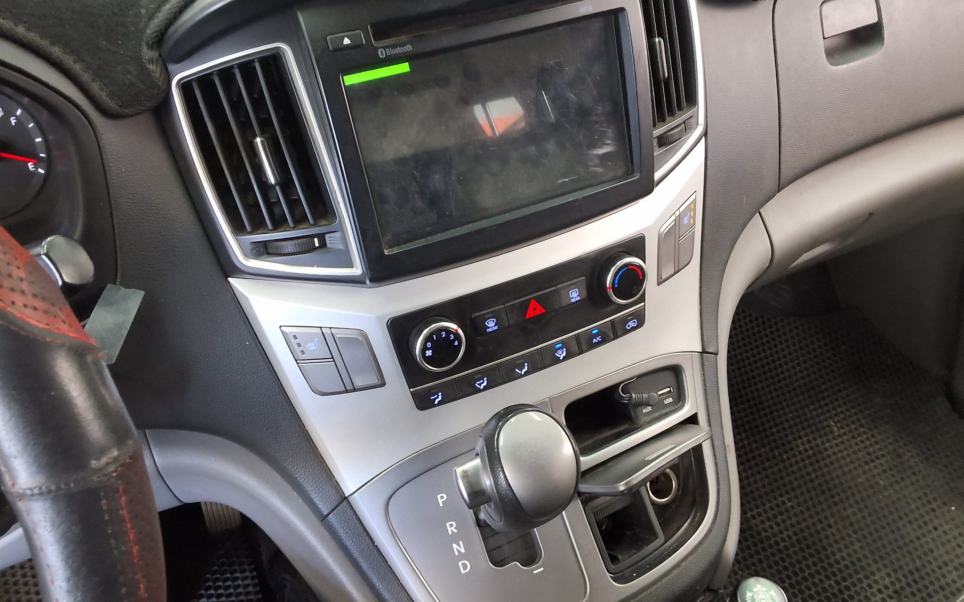 2017 - hyundai grand starex