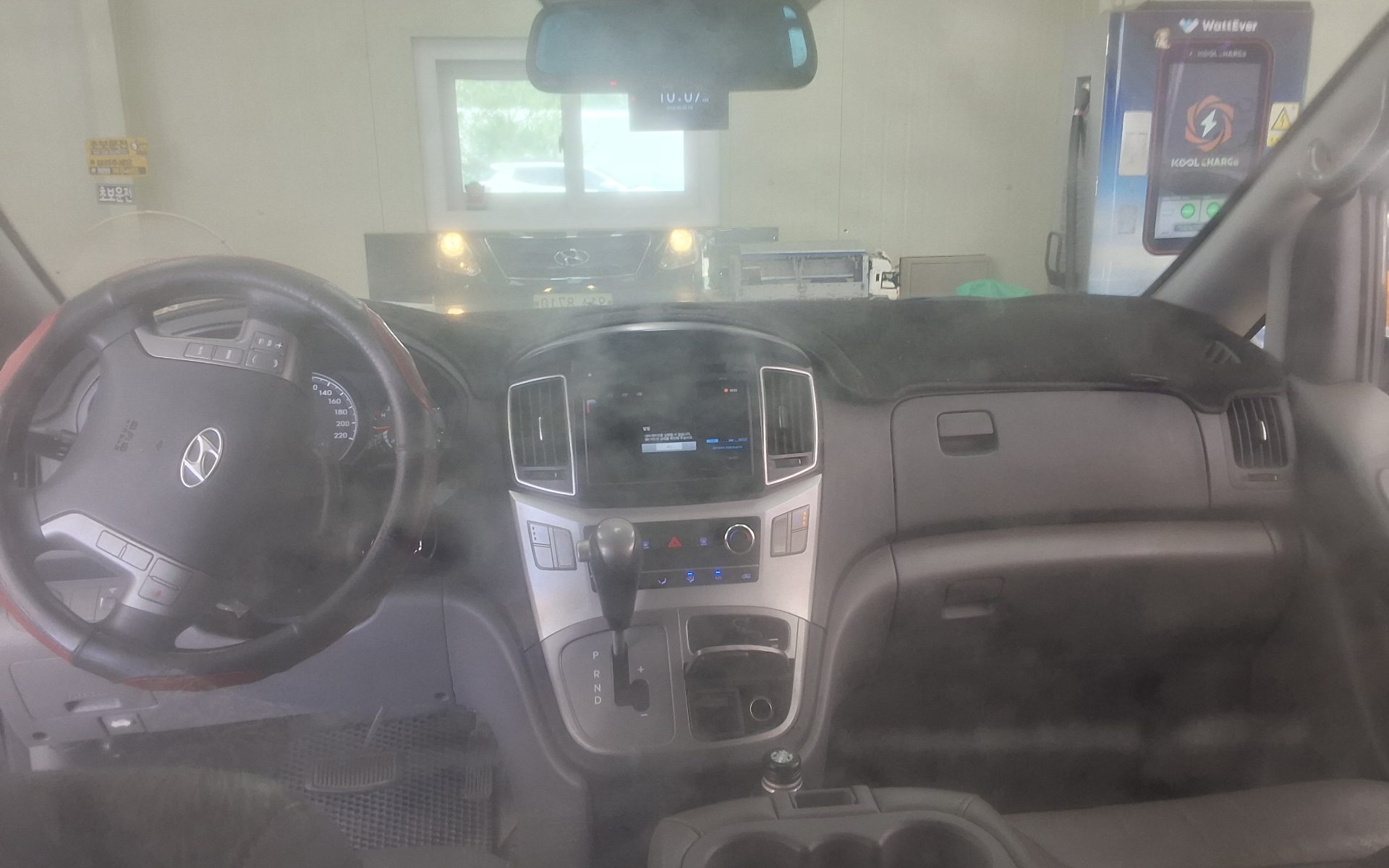 2017 - hyundai grand starex