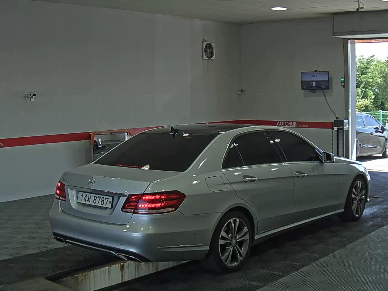 2014 - mercedes-benz e300