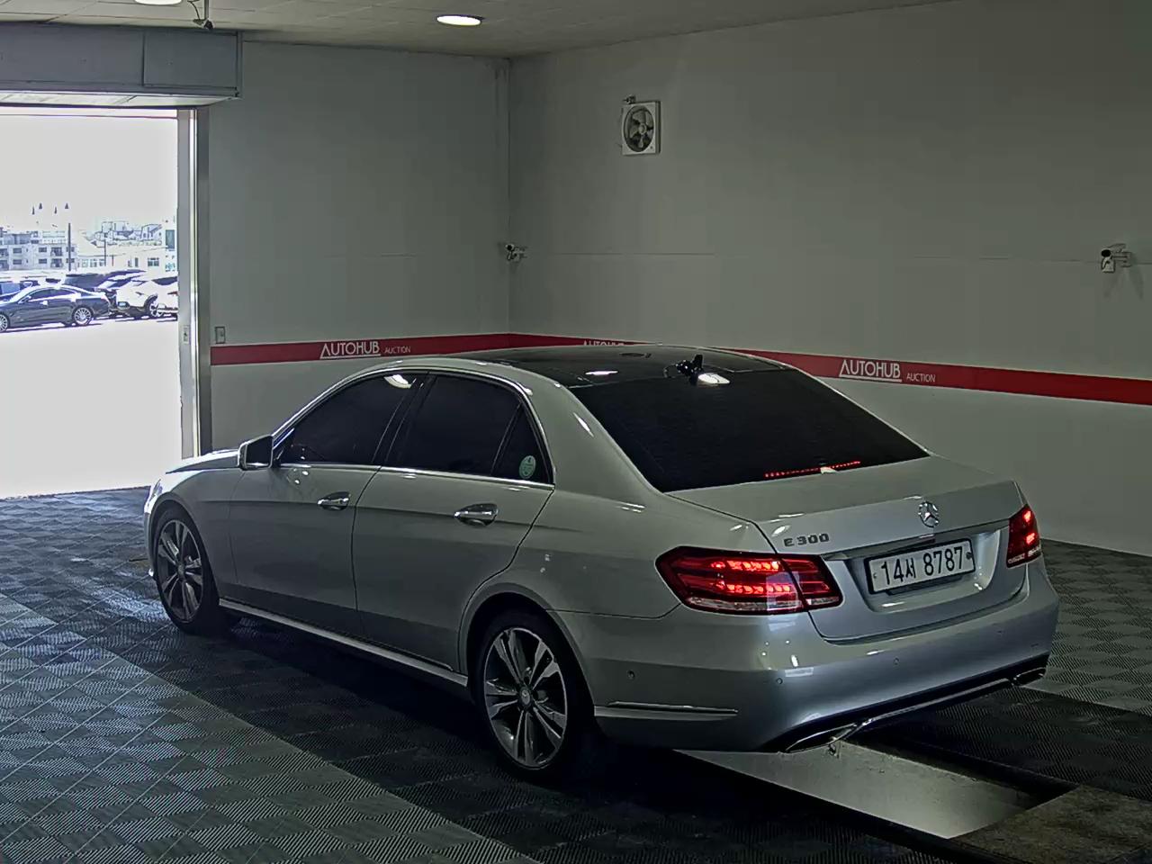 2014 - mercedes-benz e300