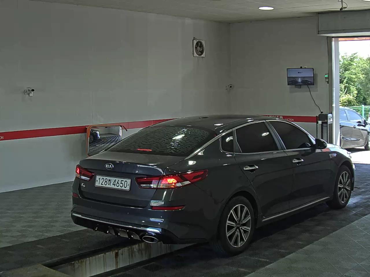 2020 - kia k5