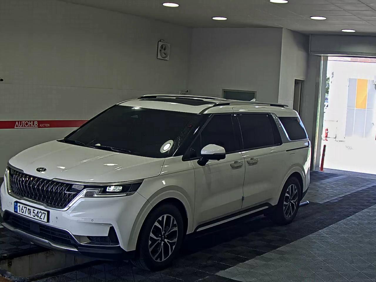 KIA CARNIVAL (KA4)
