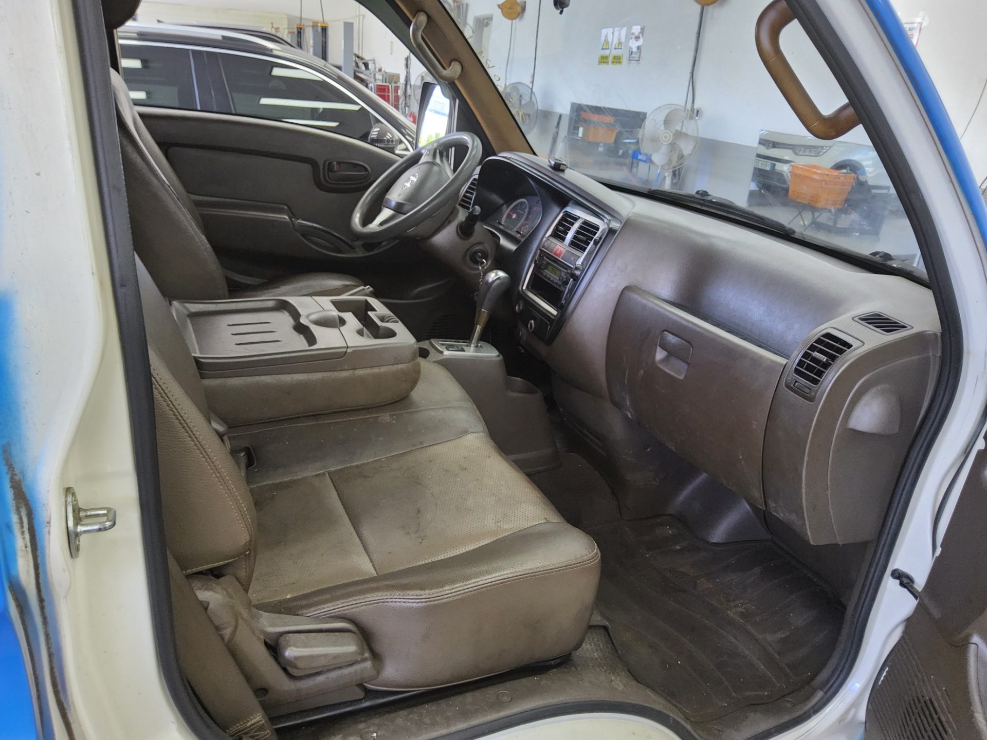 2013 - hyundai porter