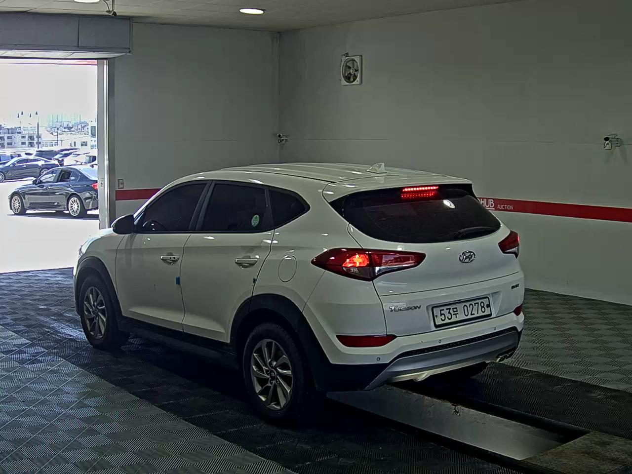 2017 - hyundai tucson